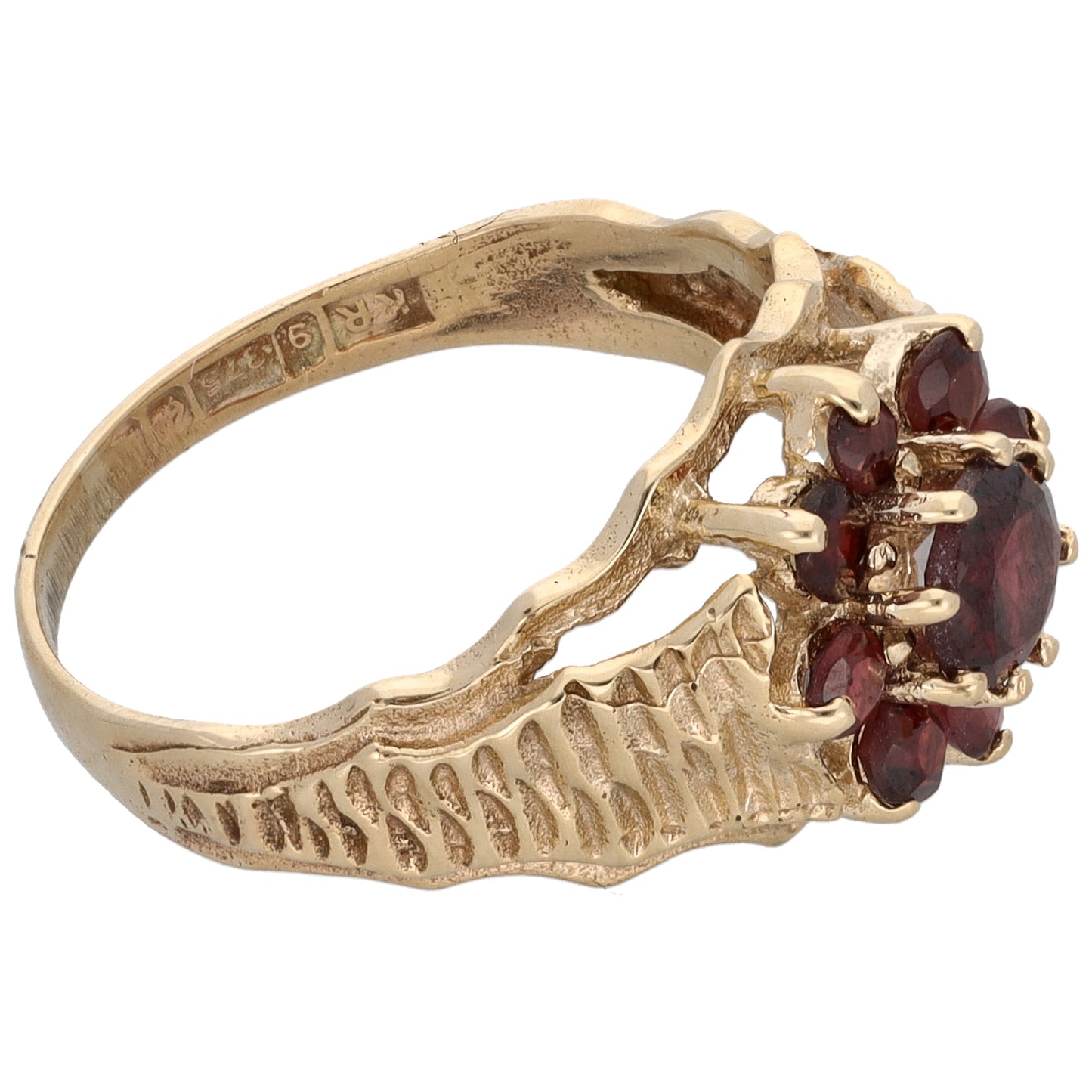 9ct Gold Garnet Dress/Cocktail Ring Size N