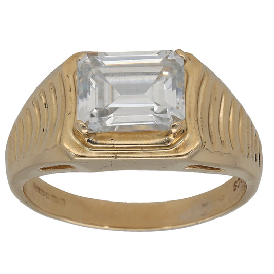 14ct Gold Cubic Zirconia Patterned Signet Ring Size X