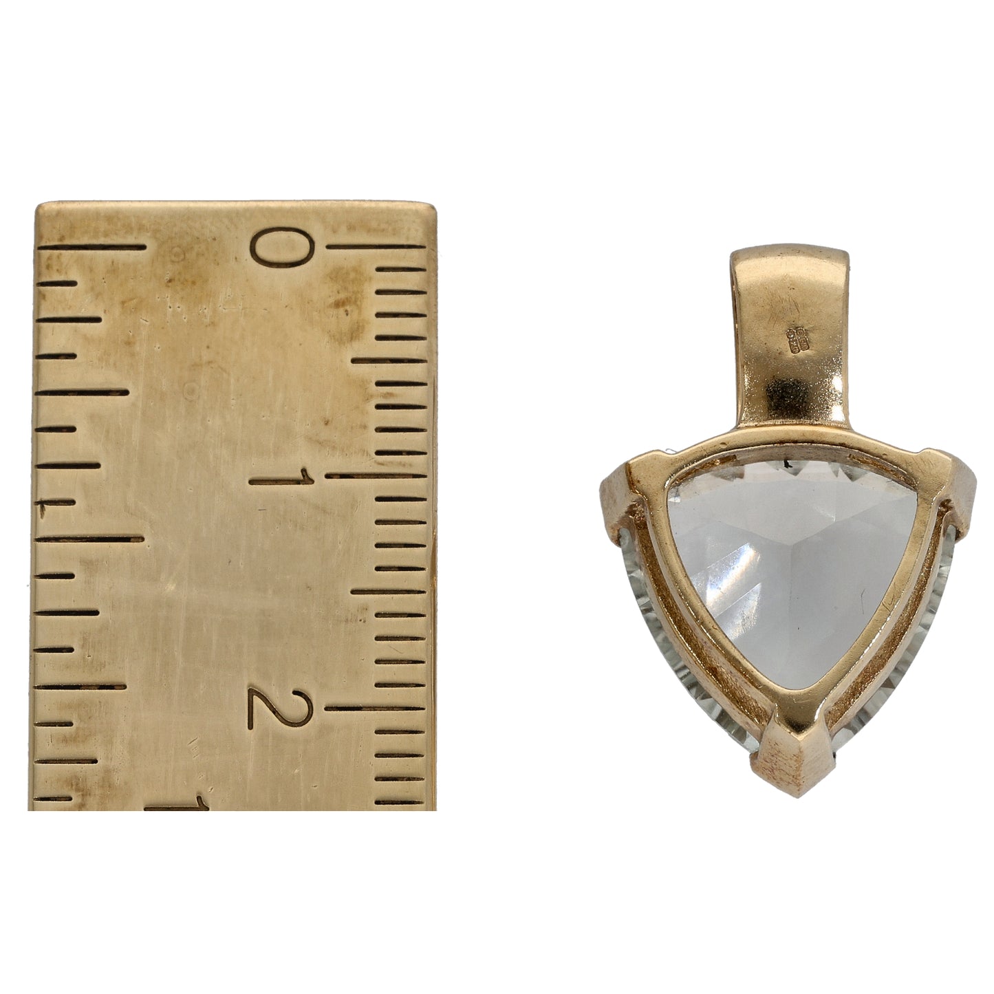 9ct Gold Green Quartz Single Stone Pendant