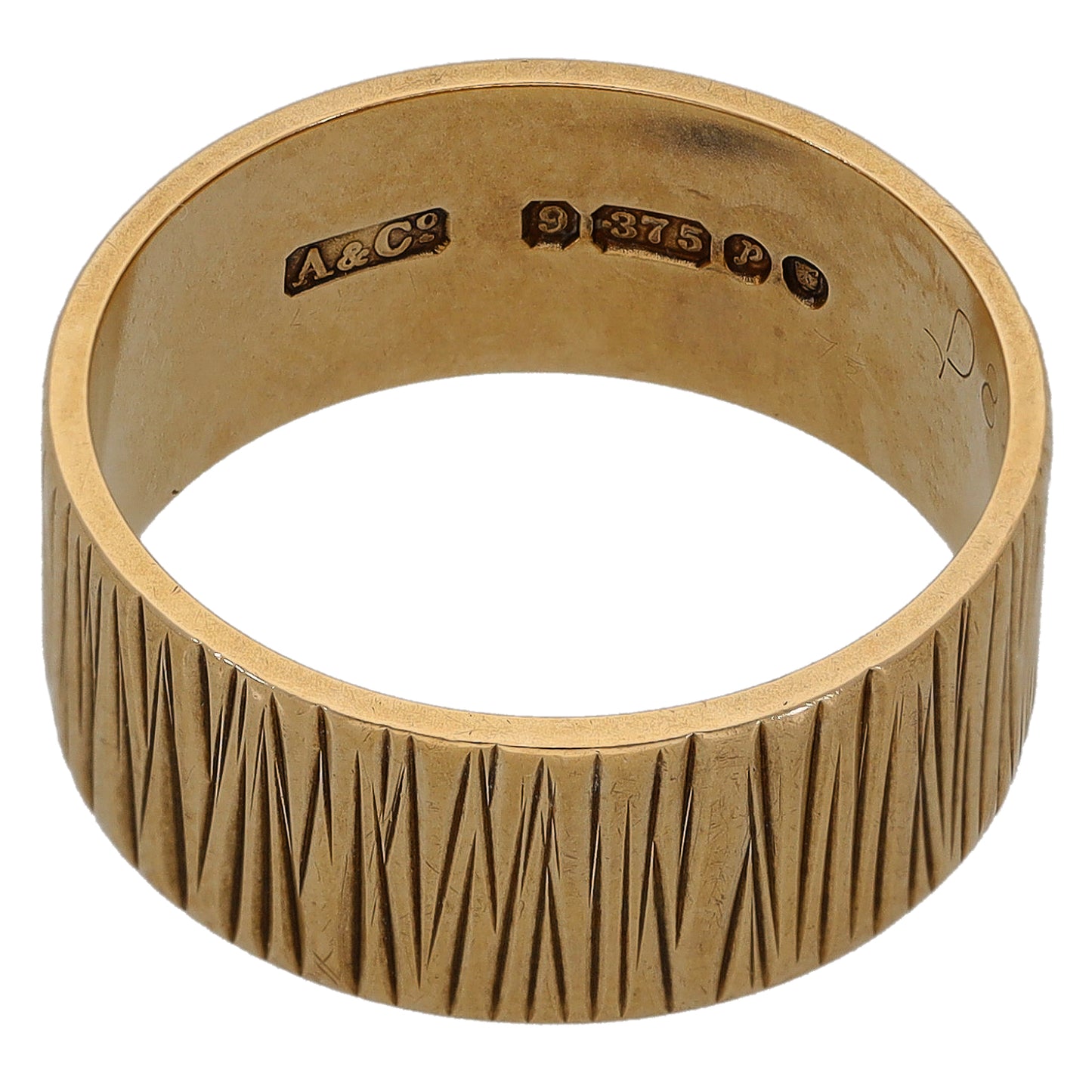 9ct Gold Patterned Wedding Ring Size P