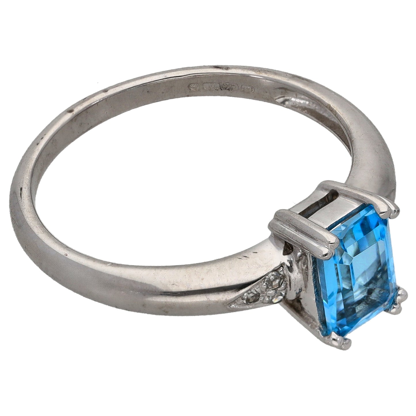 9ct White Gold Topaz & 0.03ct Diamond Dress/Cocktail Ring Size O