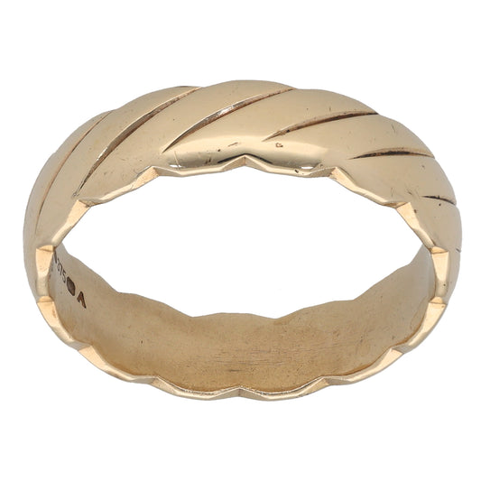 9ct Gold Patterned Wedding Ring Size W