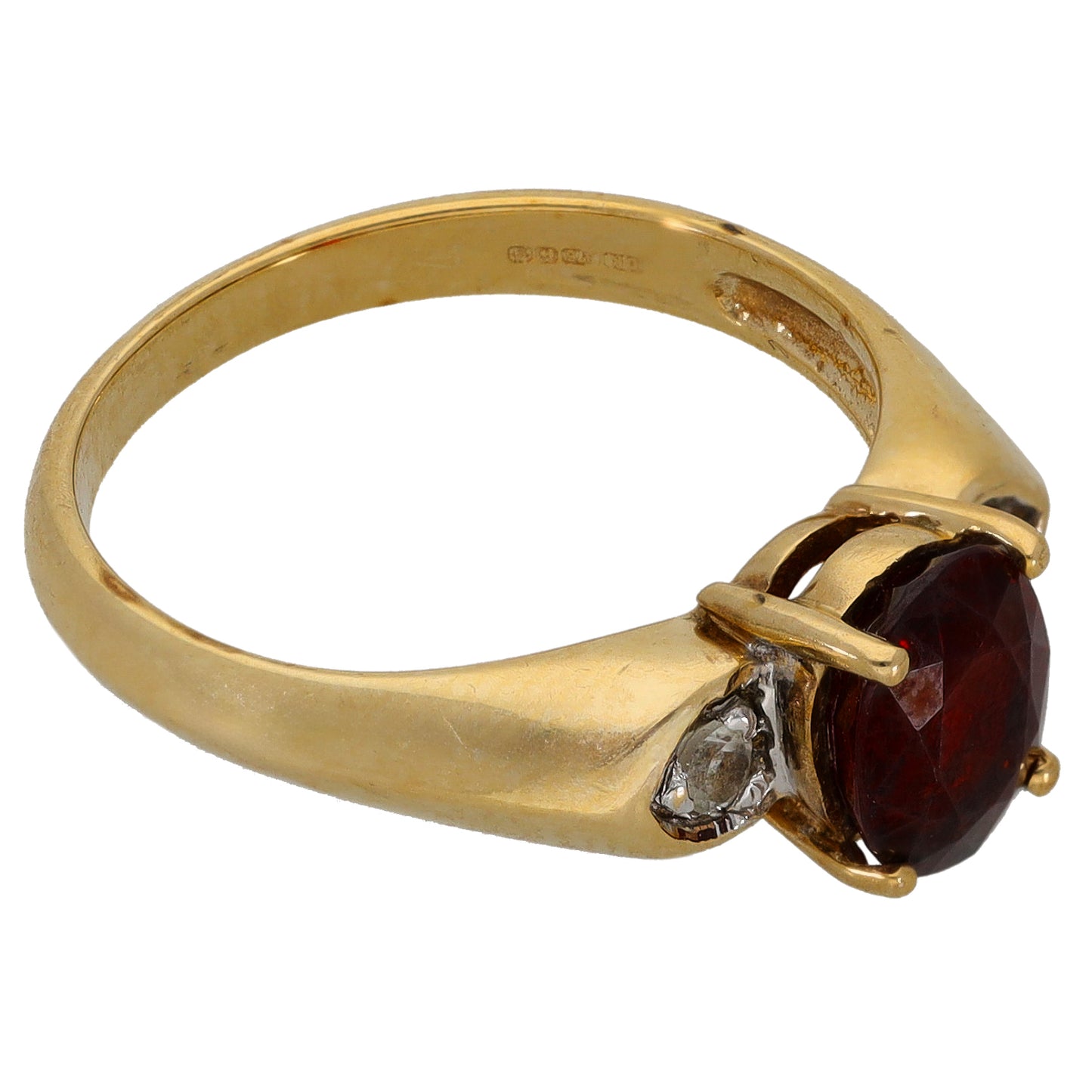 9ct Gold Garnet & Imitation Gems Three Stone Ring Size N