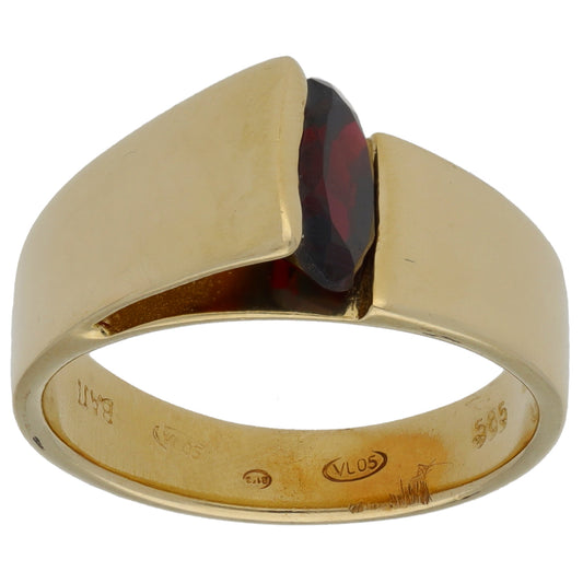 14ct Gold Garnet Single Stone Ring Size N