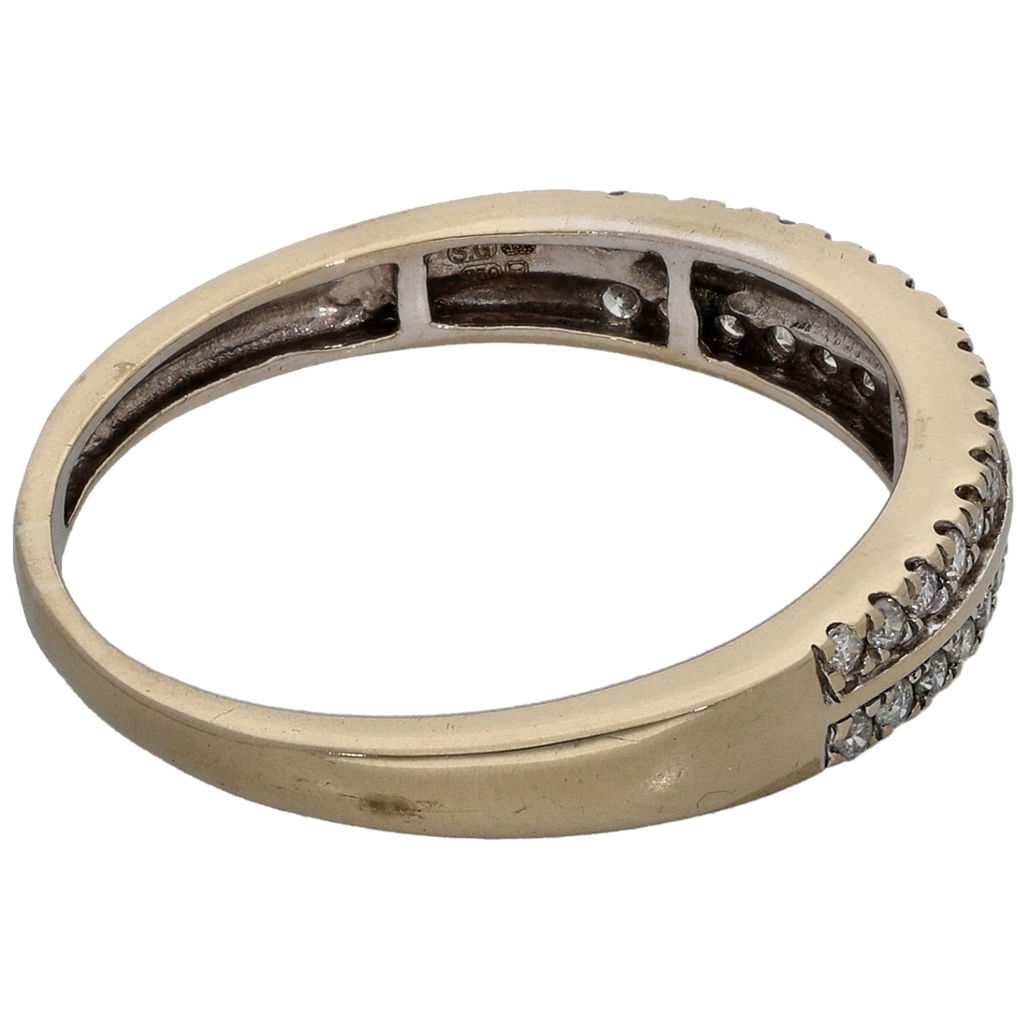 18ct White Gold 0.27ct Diamond Half Eternity Ring Size P