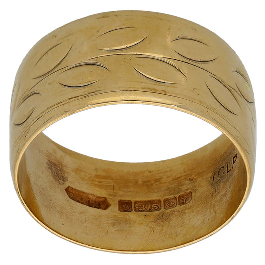 9ct Gold Patterned Wedding Ring Size P