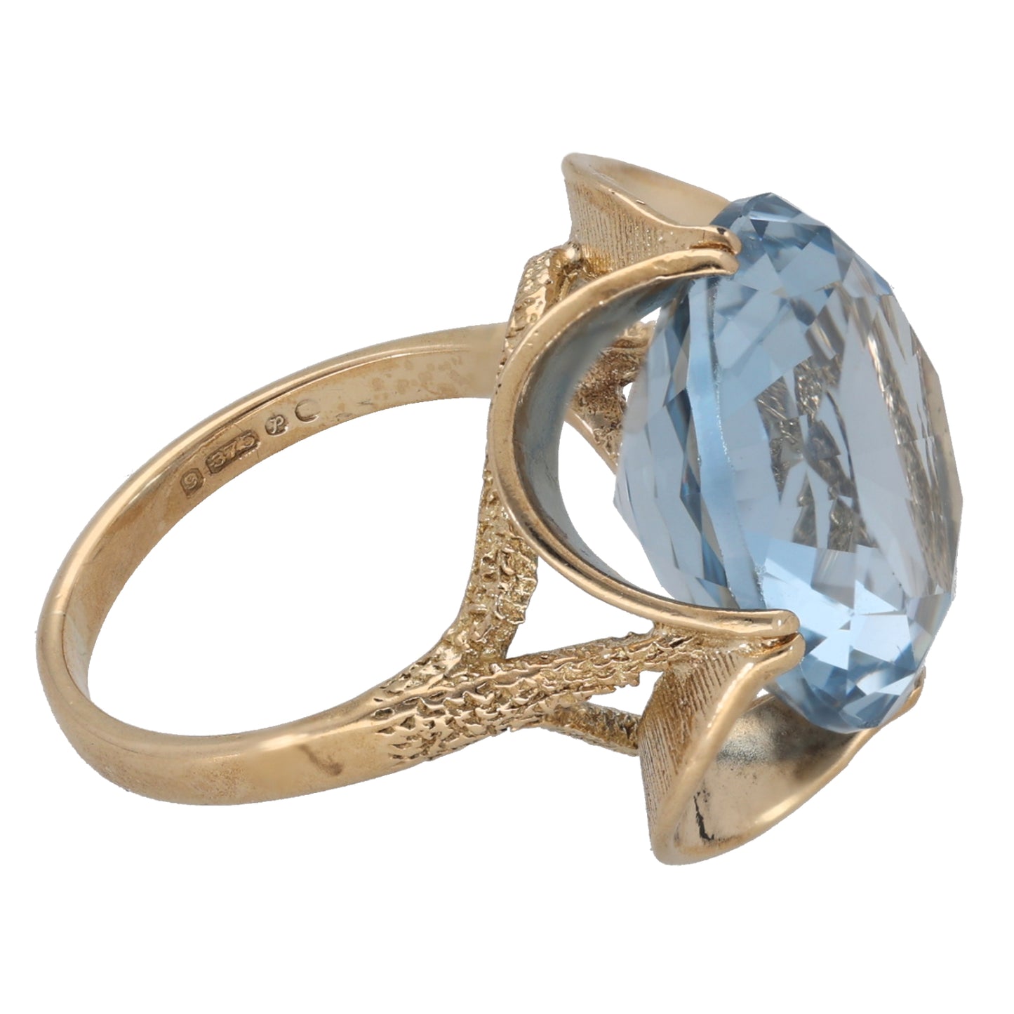 9ct Gold Imitation Single Stone Ring Size N