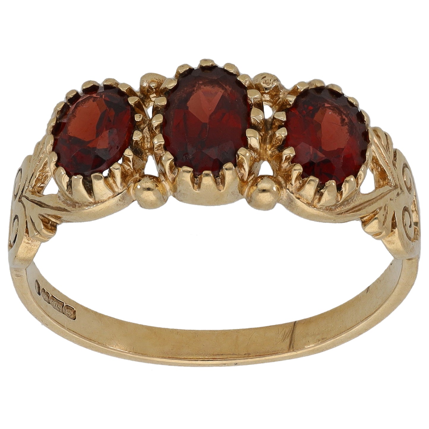 9ct Gold Garnet Three Stone Ring Size Q