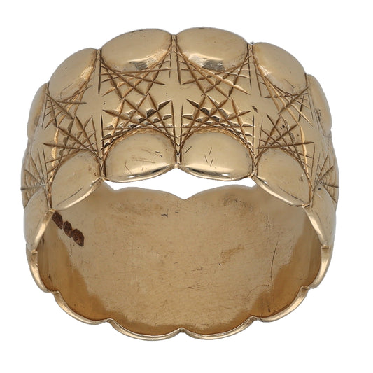 9ct Gold Patterned Wedding Ring Size L