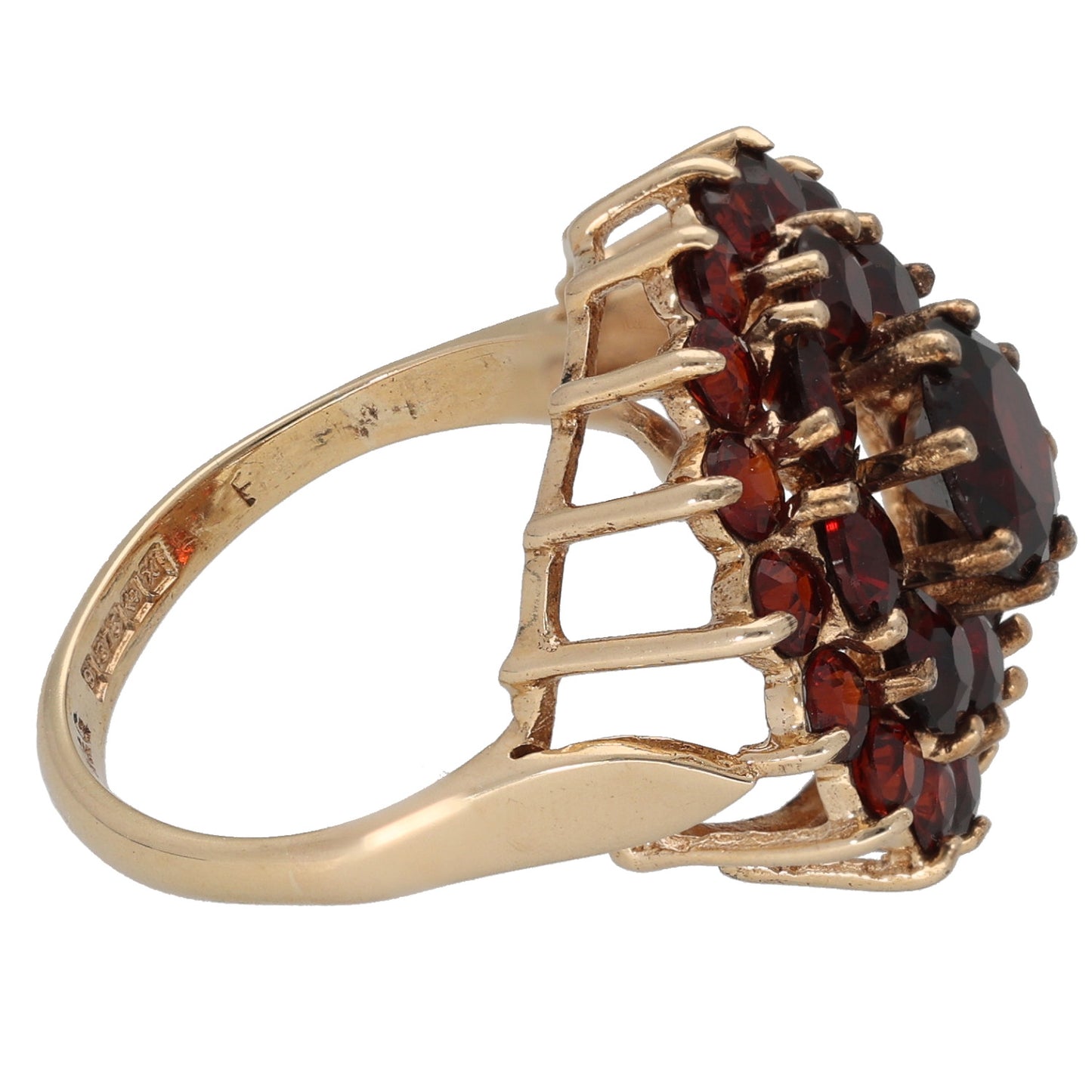 9ct Gold Garnet Dress/Cocktail Ring Size N