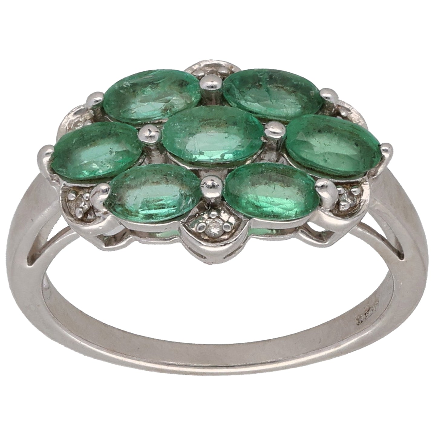 9ct White Gold Emerald & 0.03ct Diamond Dress/Cocktail Ring Size N