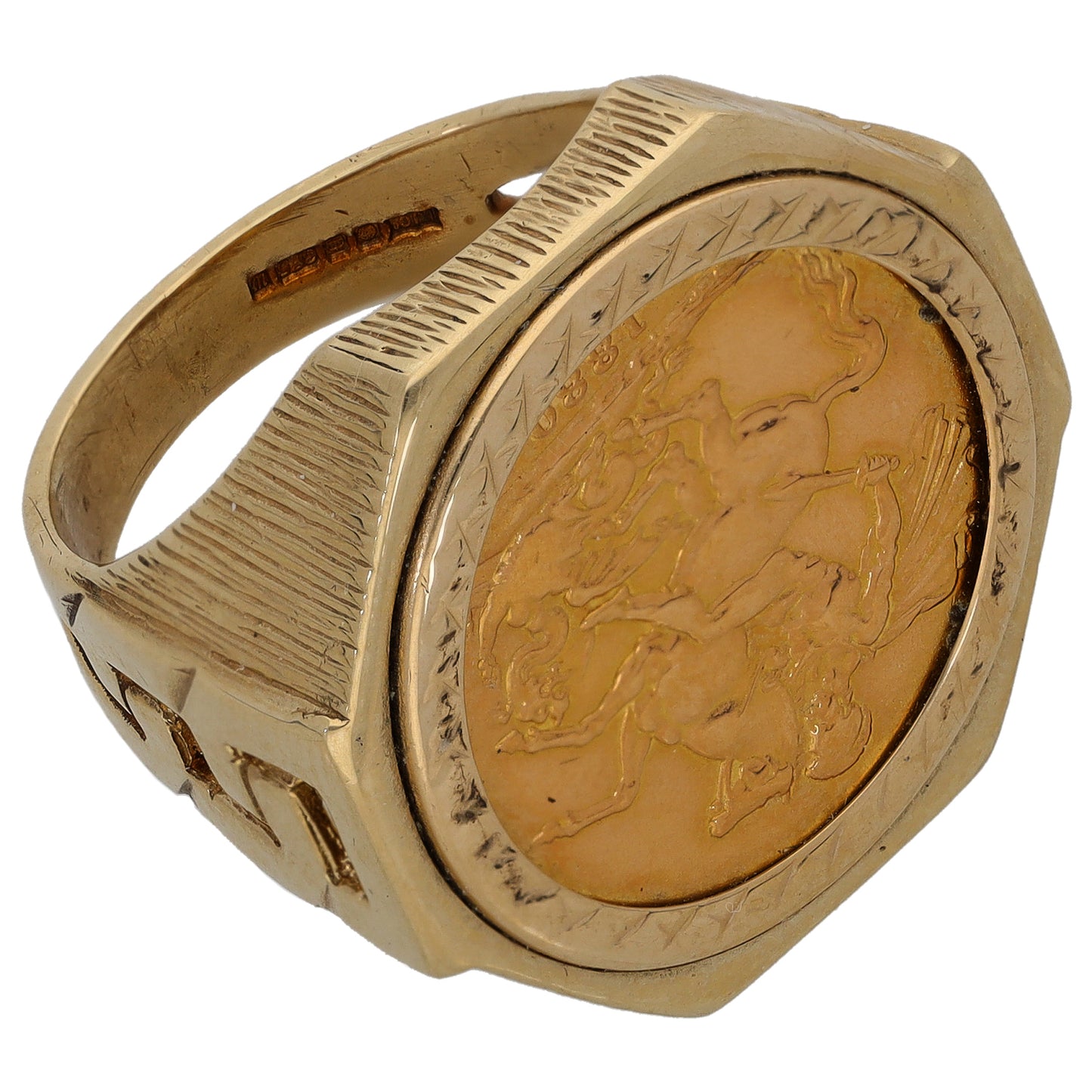 9ct Gold Full Sovereign Coin Ring Size T