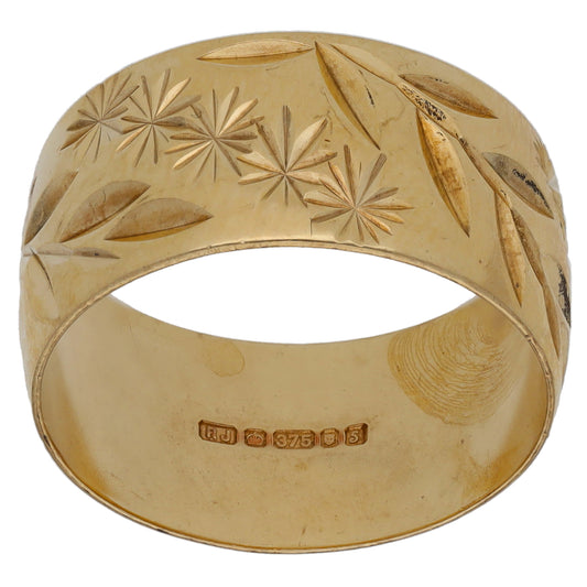 9ct Gold Patterned Wedding Ring Size R