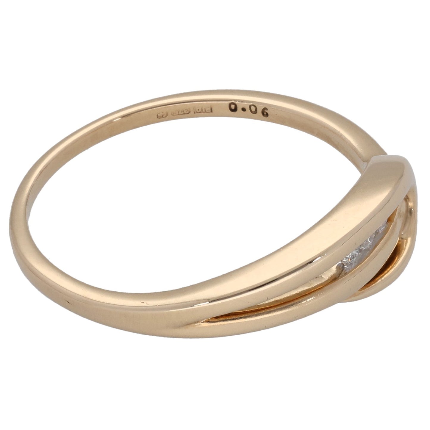 9ct Gold 0.03ct Diamond Three Stone Ring Size Q
