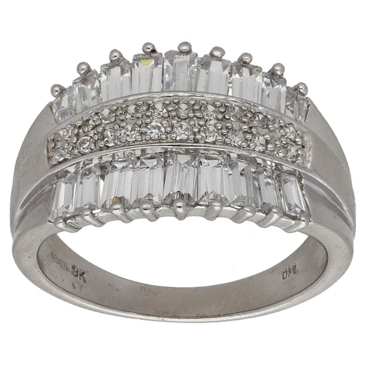 9ct White Gold Cubic Zirconia Dress/Cocktail Ring Size S