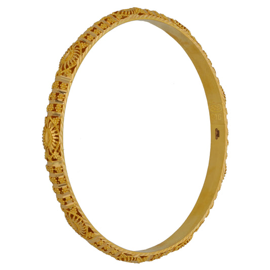 22ct Gold Bangle