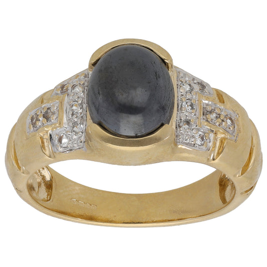9ct Gold Hematite & Cubic Zirconia Single Stone Ring with Accent Stones Size T