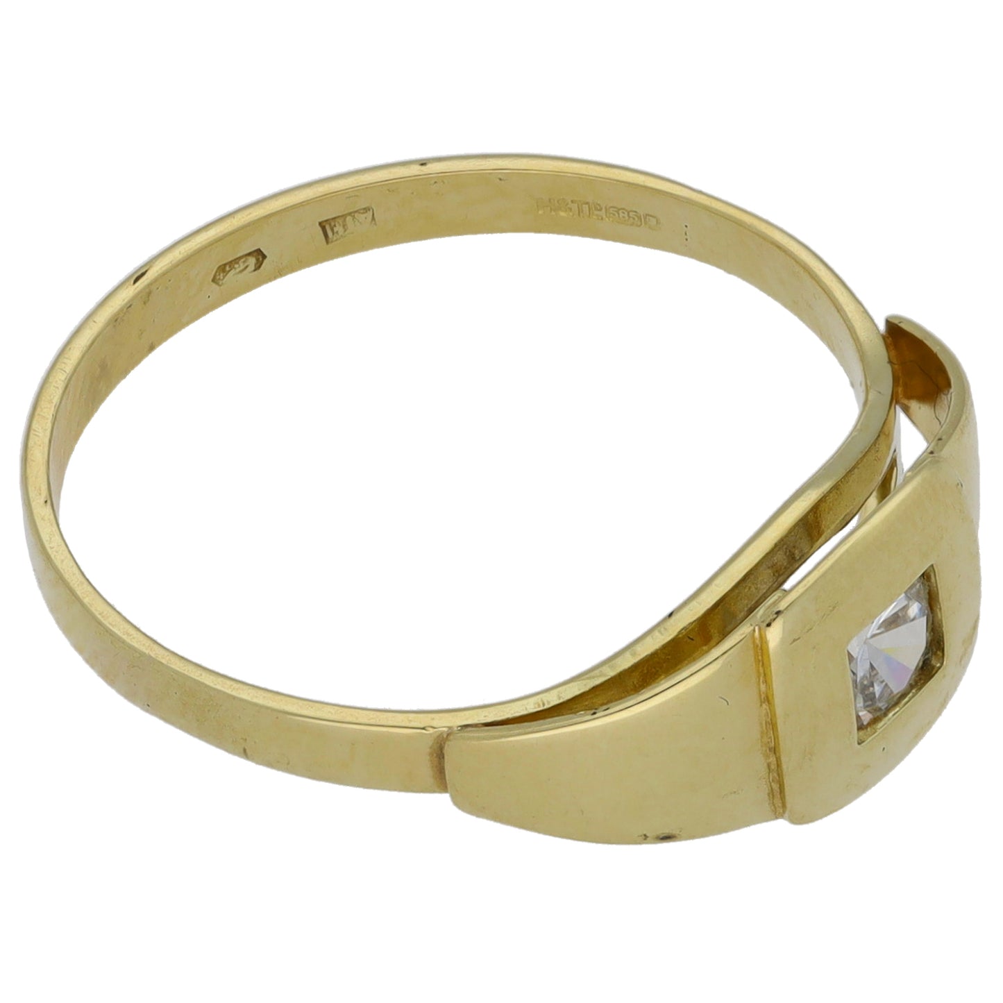 14ct Gold Cubic Zirconia Single Stone Ring Size M