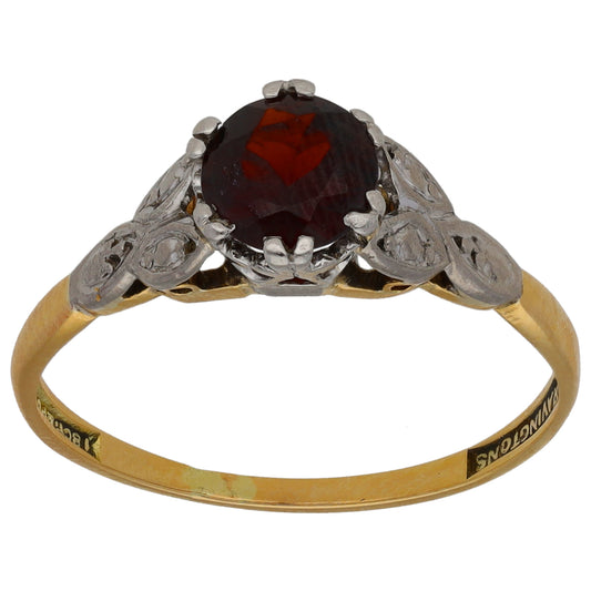 18ct Gold Garnet Single Stone Ring Size R