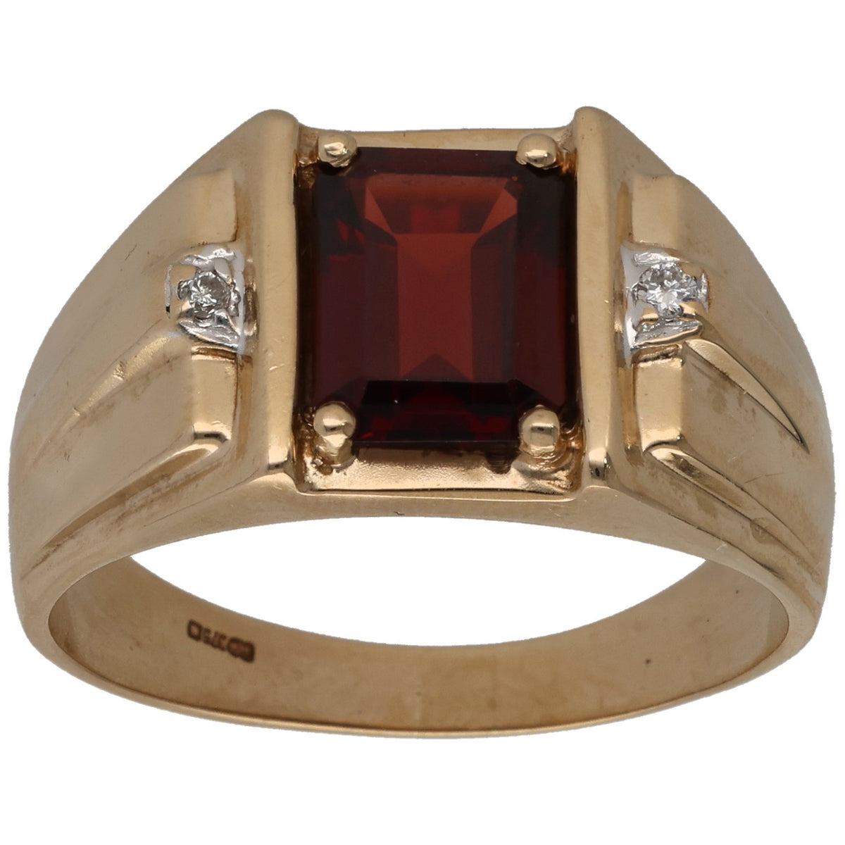 9ct Gold Garnet & 0.02ct Diamond Alternative Ring Size U