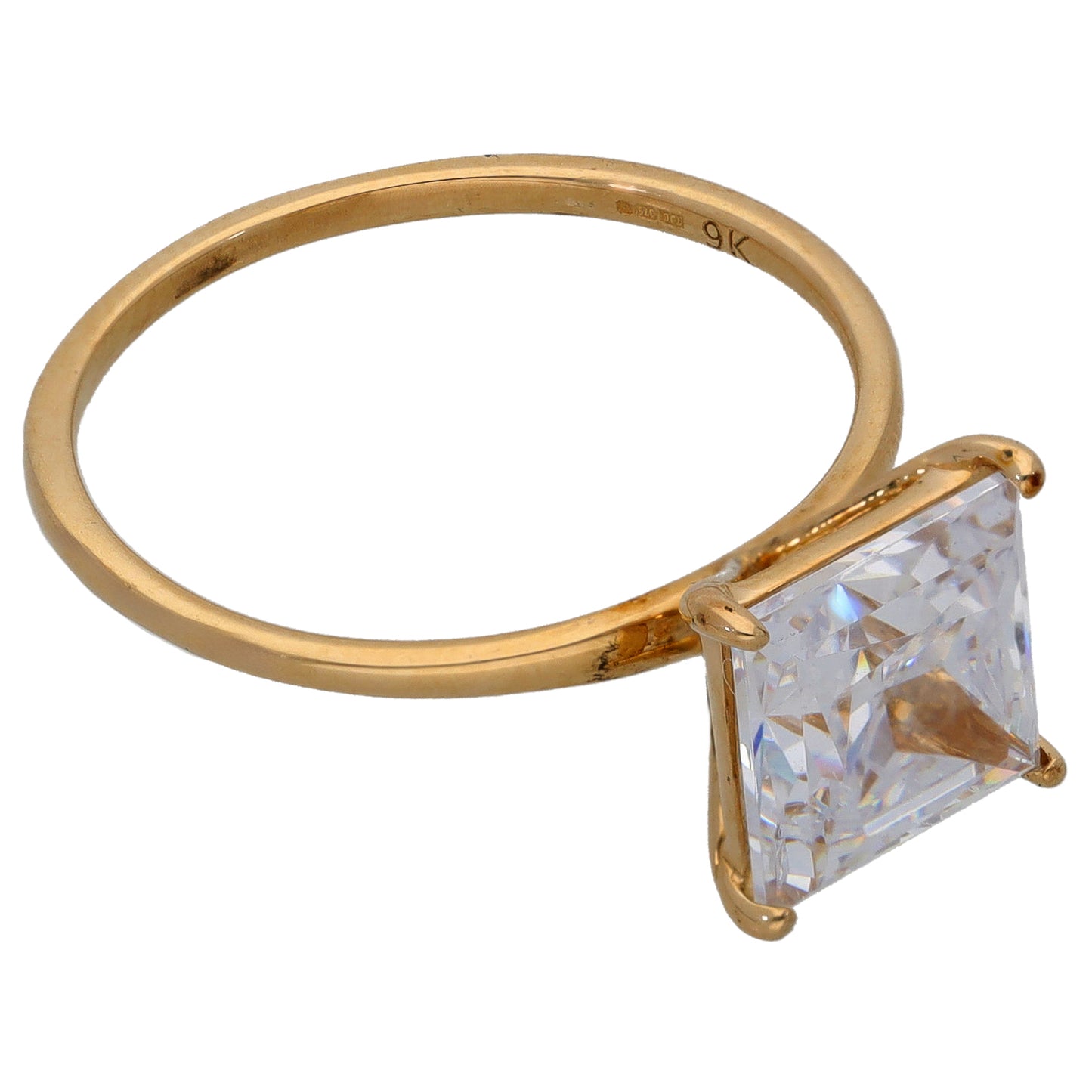 9ct Gold Cubic Zirconia Single Stone Ring Size N