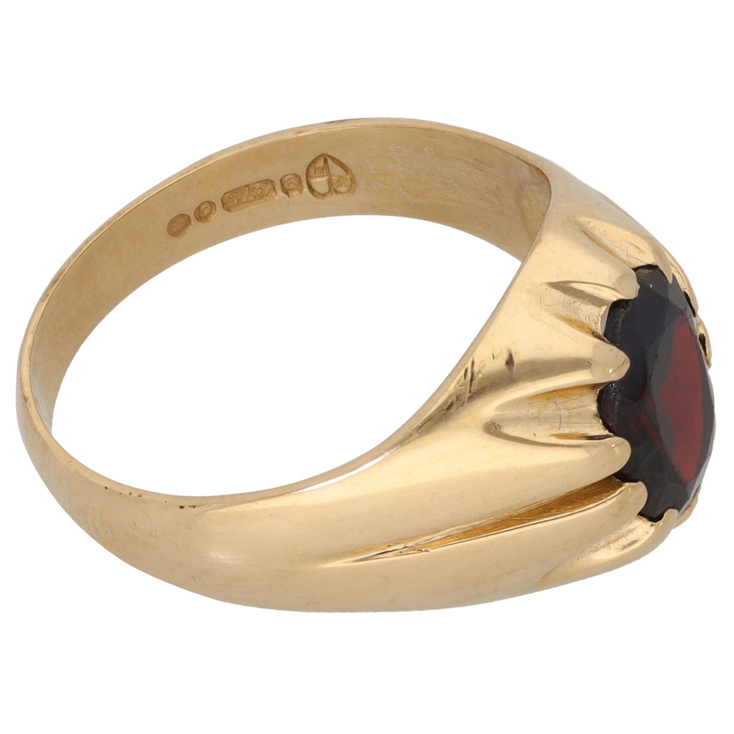 9ct Gold Garnet Single Stone Ring Size P