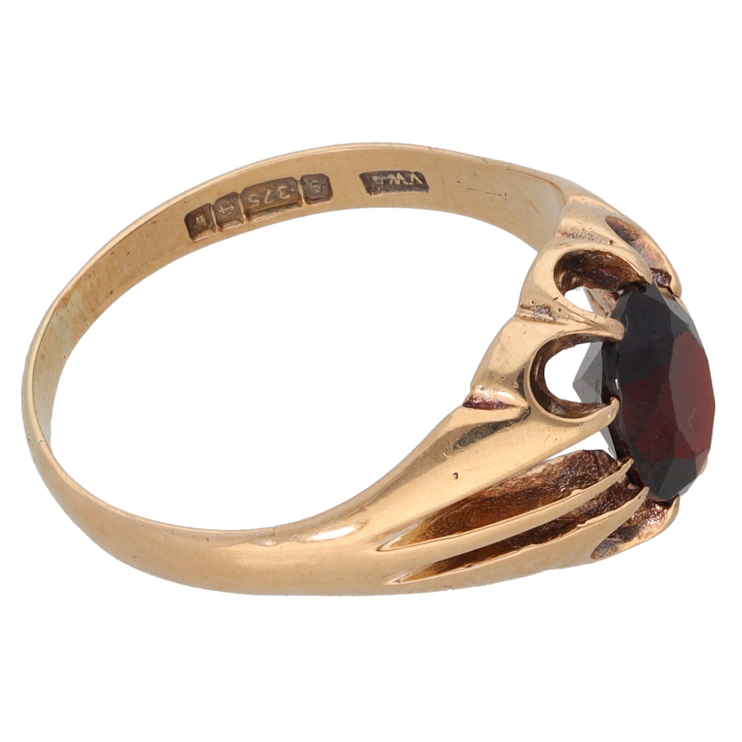 9ct Gold Garnet Single Stone Ring Size P
