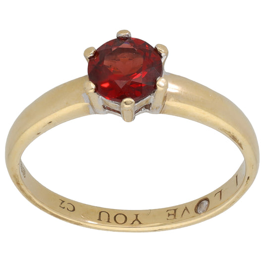 9ct Gold Garnet Single Stone Ring Size P