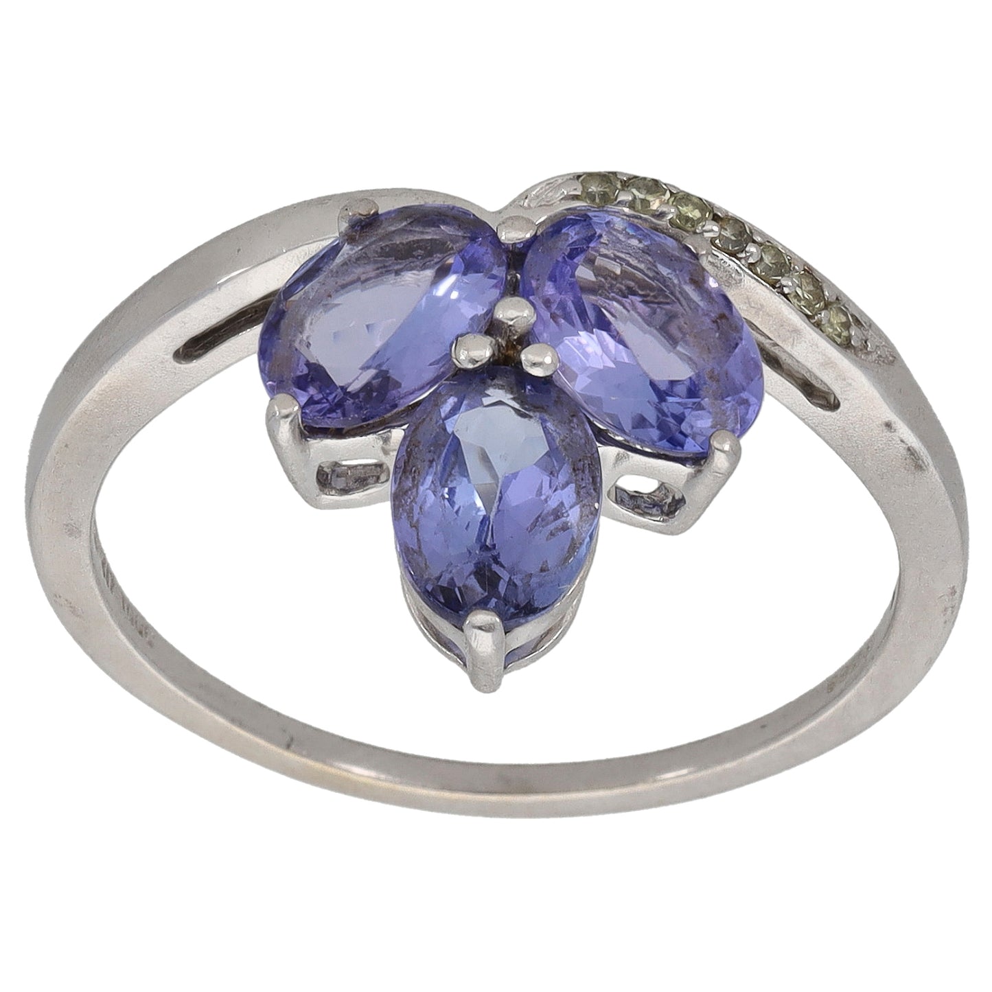 9ct White Gold Tanzanite & 0.035ct Diamond Dress/Cocktail Ring Size R