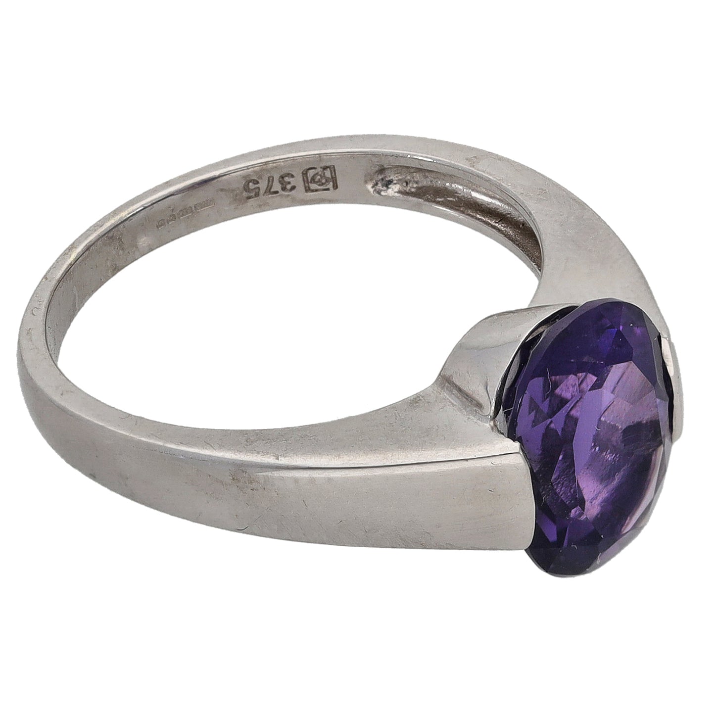 9ct White Gold Iolite Single Stone Ring Size M