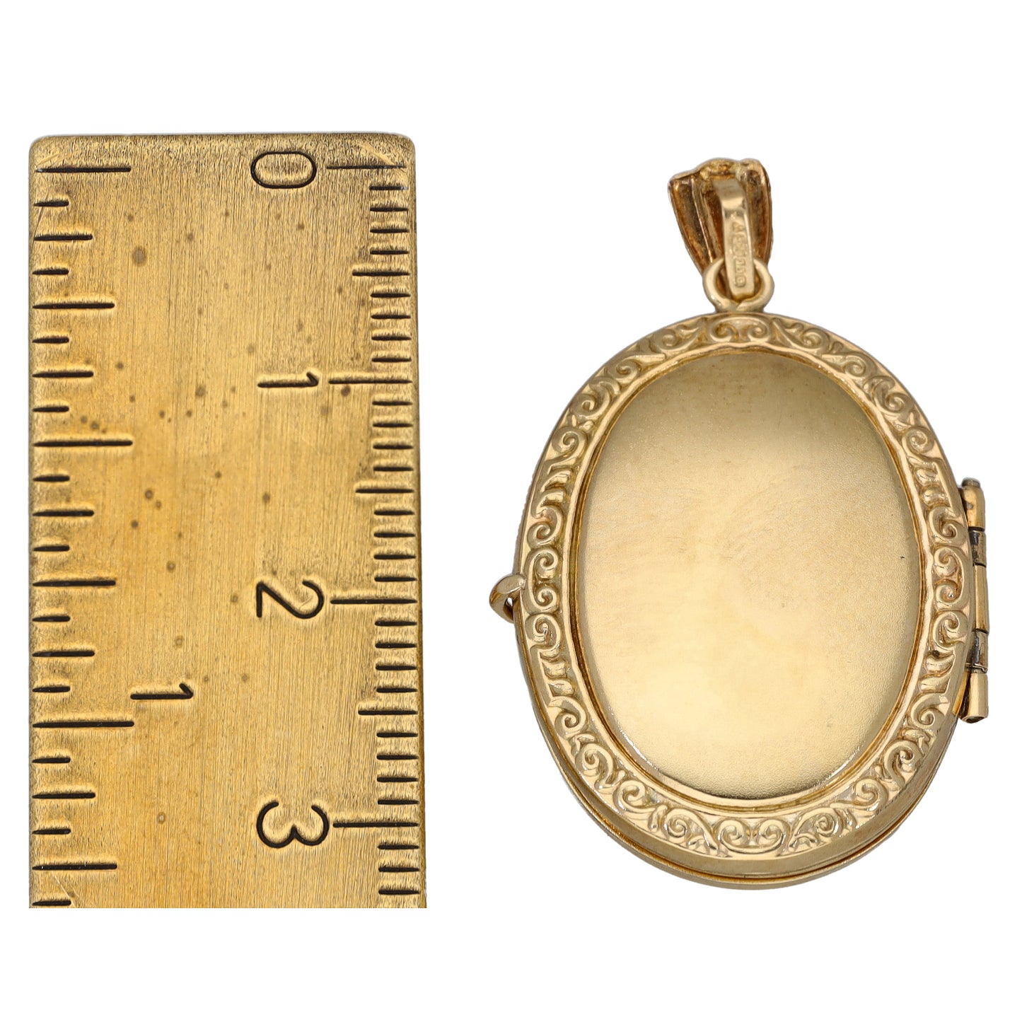 9ct Gold Patterned Locket Pendant