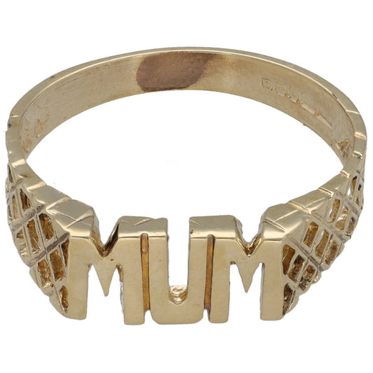 9ct gold mother ring with raised 'MUM' lettering and patterned side panels