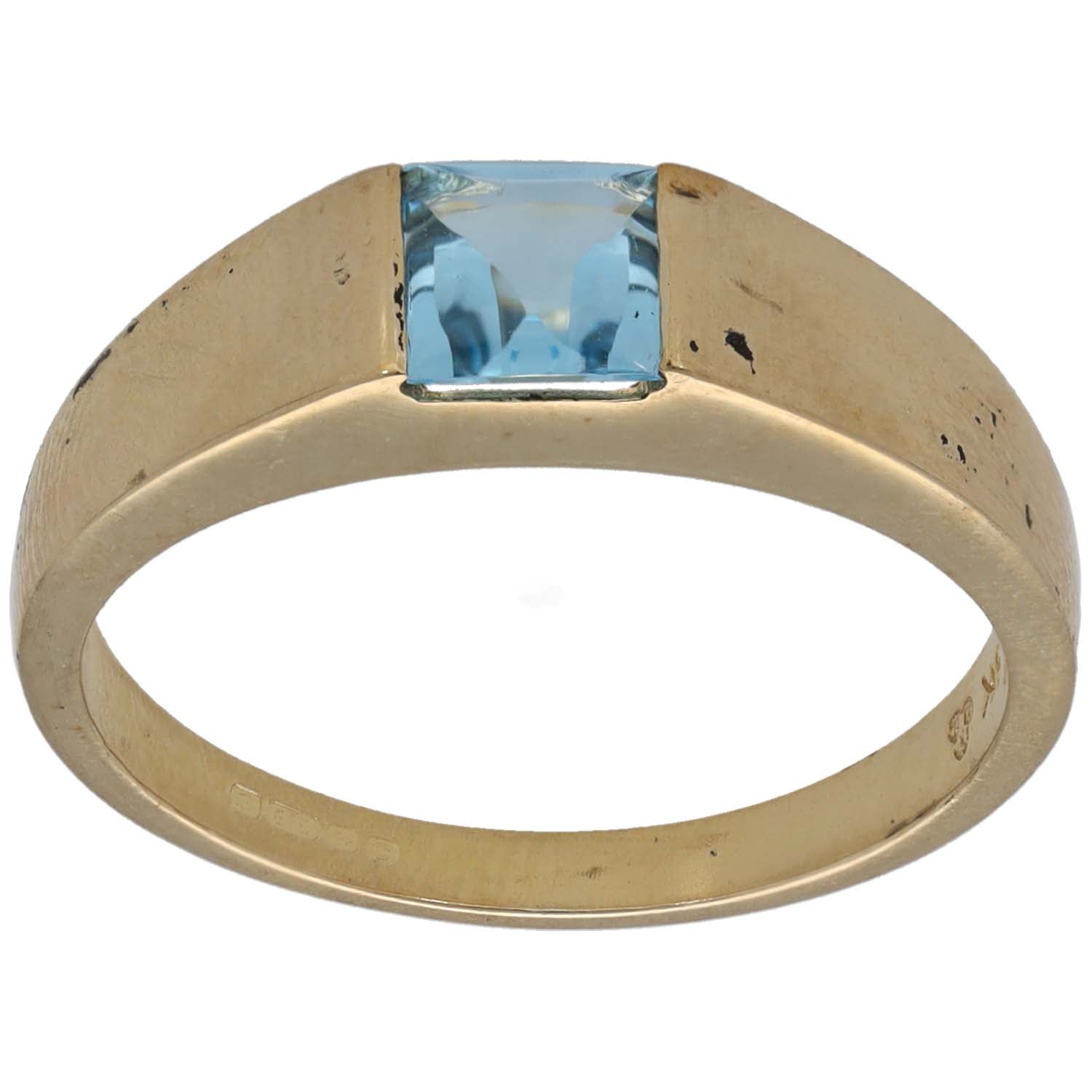 9ct gold topaz single-stone ring, square blue topaz setting, size Q