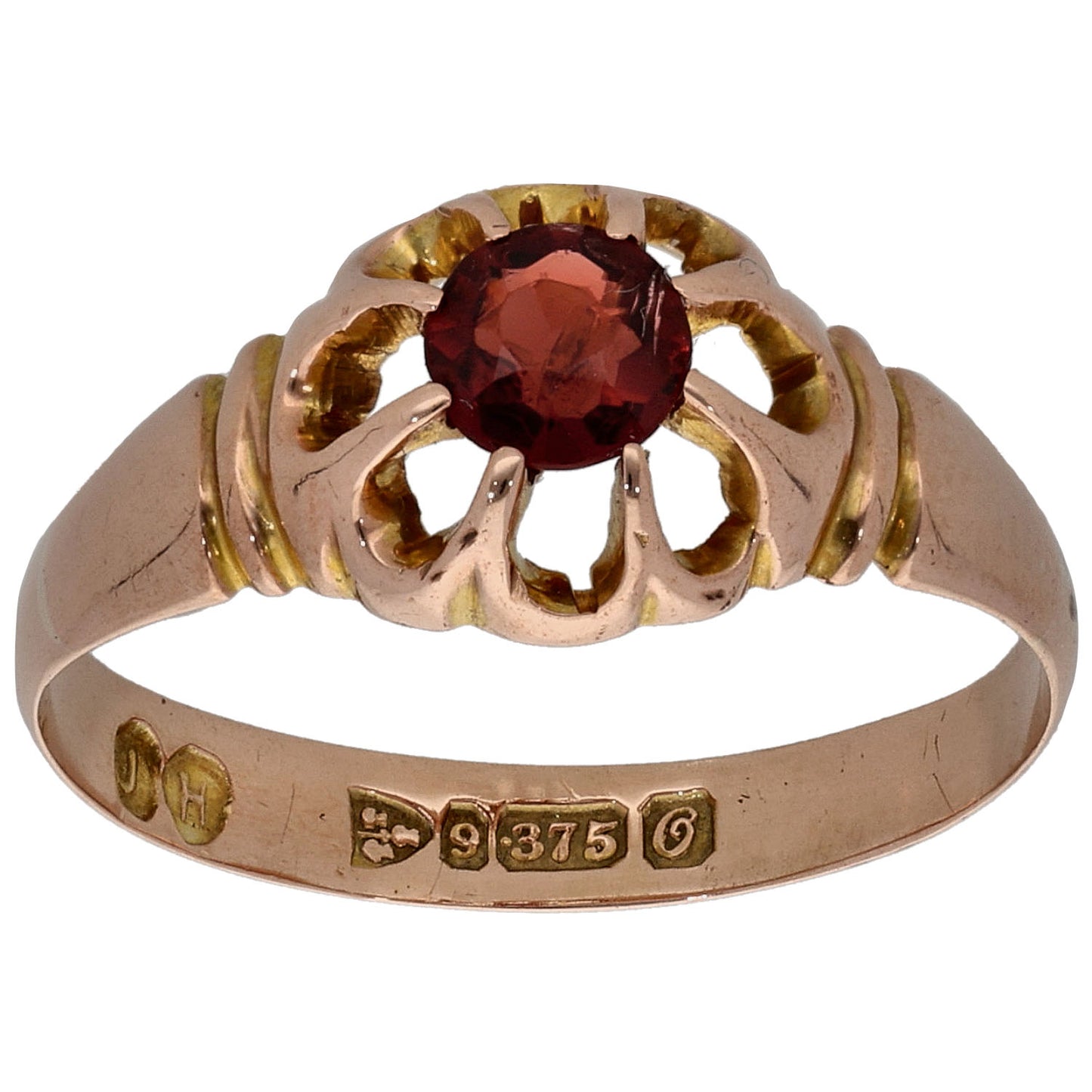 9ct Gold Garnet Single Stone Ring Size N