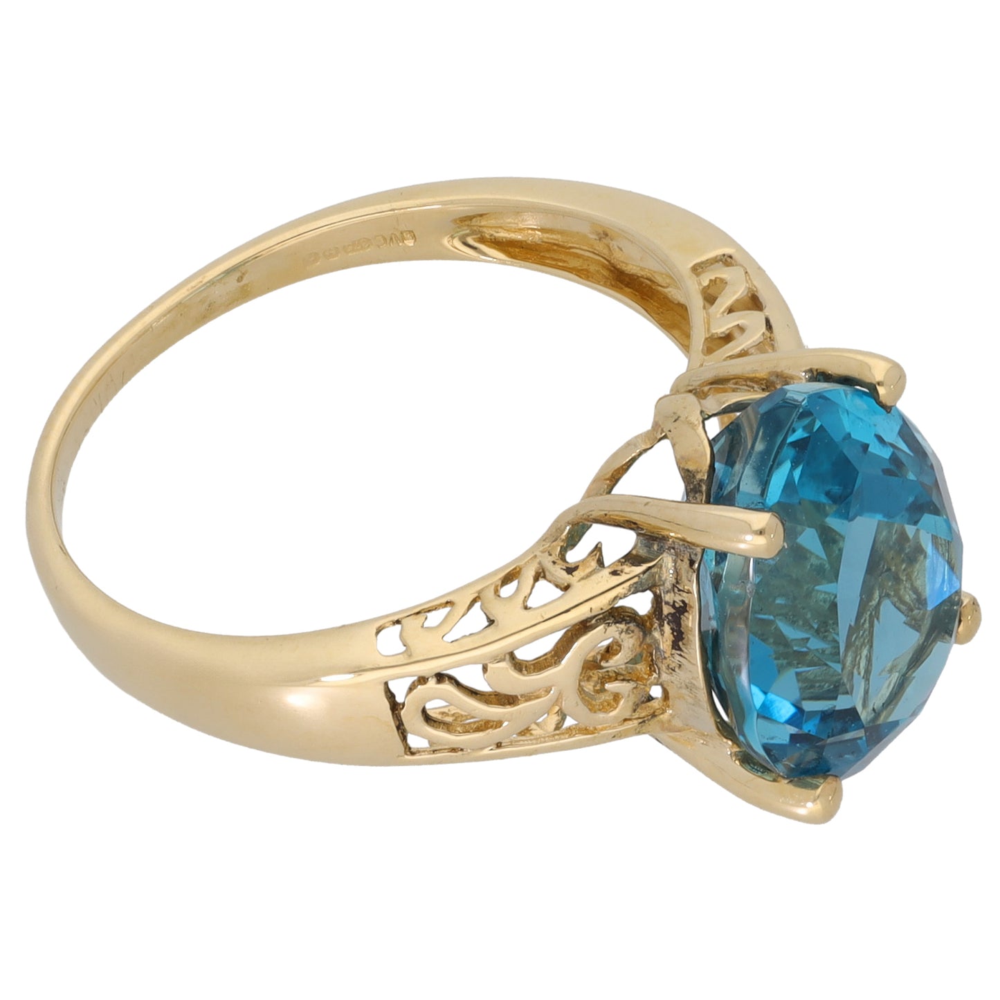 9ct Gold Topaz Single Stone Ring Size Q