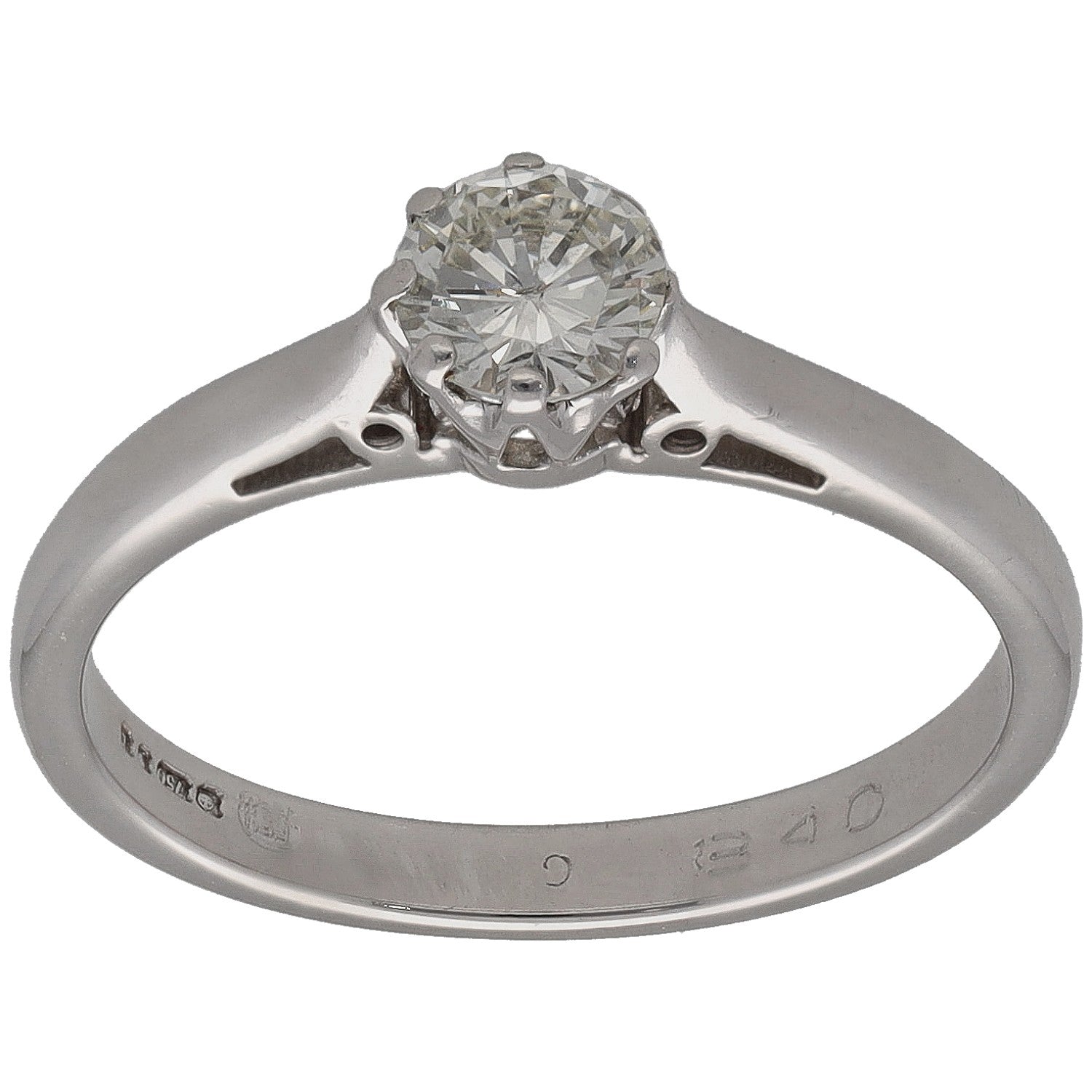 18ct white gold solitaire ring with round diamond center in prong setting