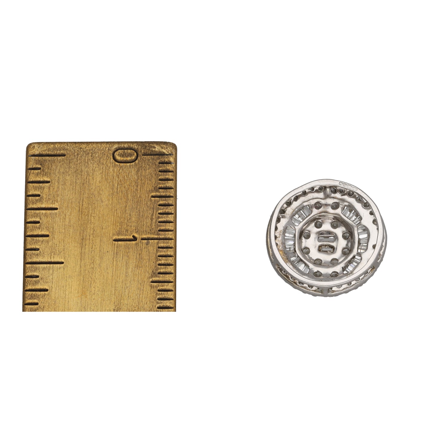 9ct White Gold 0.77ct Diamond Cluster Pendant