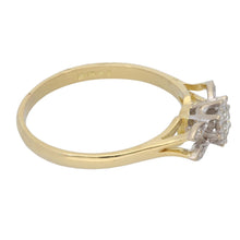 Load image into Gallery viewer, 18ct Gold 0.14ct Diamond Solitaire Ring With Accent Stones Size P

