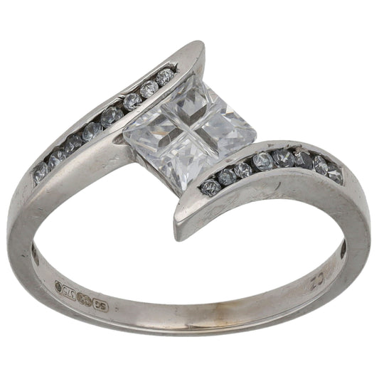 9ct White Gold Cubic Zirconia Dress/Cocktail Ring Size L