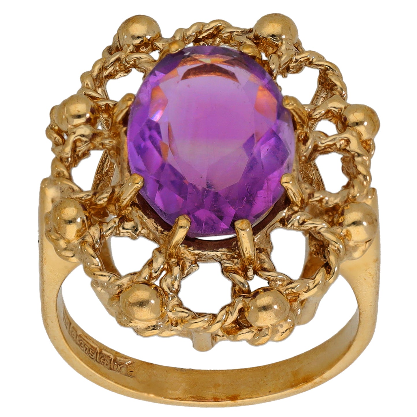 9ct gold amethyst ring with round faceted purple gemstone in decorative openwork basket