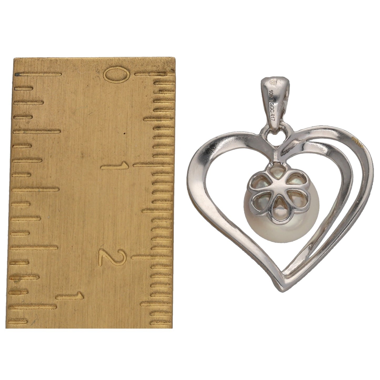 9ct White Gold Cultured Pearl Heart Pendant