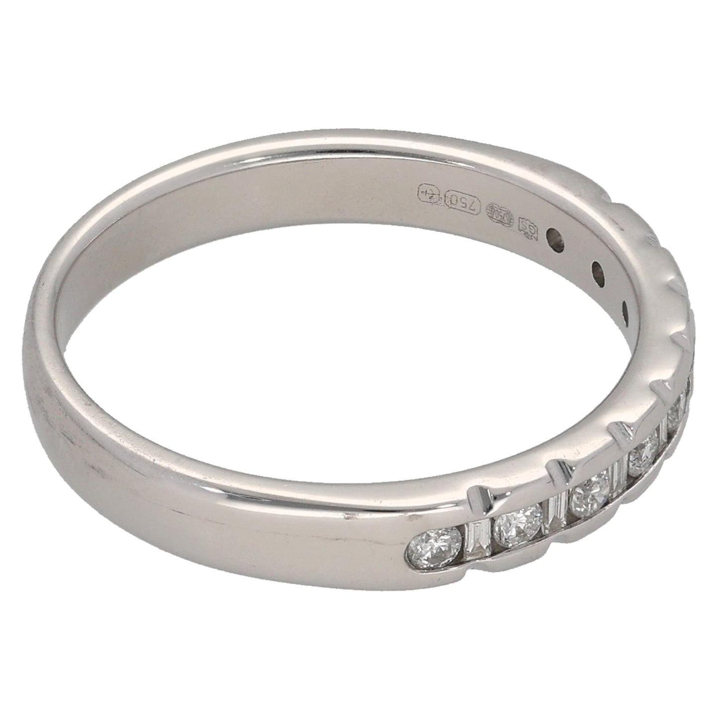 18ct White Gold 0.20ct Diamond Half Eternity Ring Size M