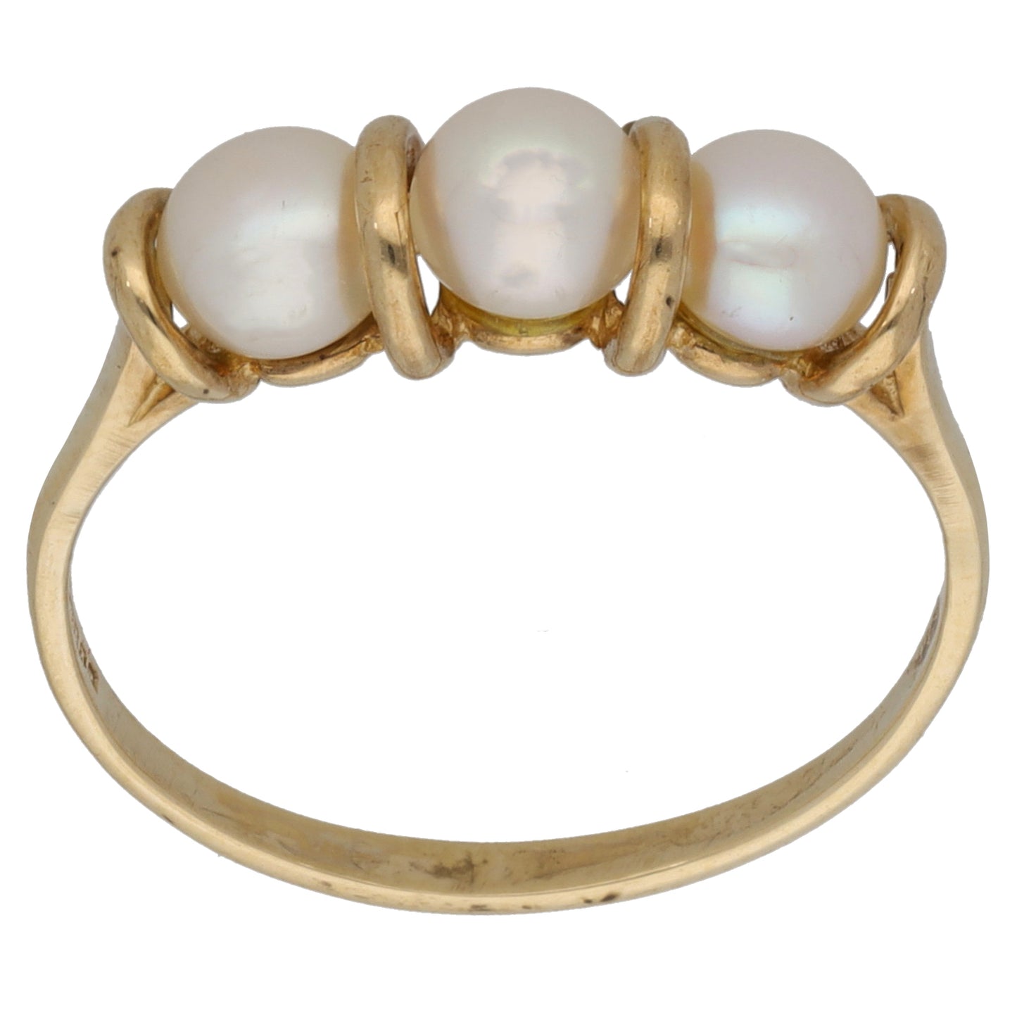 9ct Gold Cultured Pearl Three Stone Ring Size P