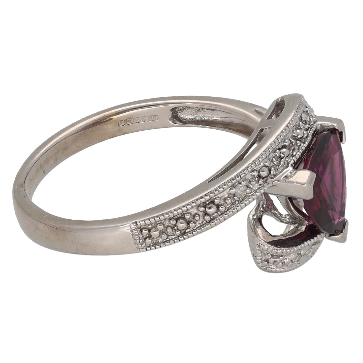 9ct White Gold Garnet & 0.02ct Diamond Dress/Cocktail Ring Size N