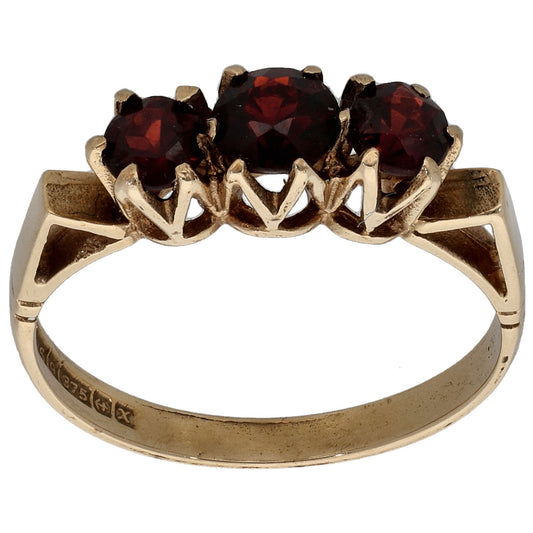 9ct Gold Garnet Three Stone Ring Size M