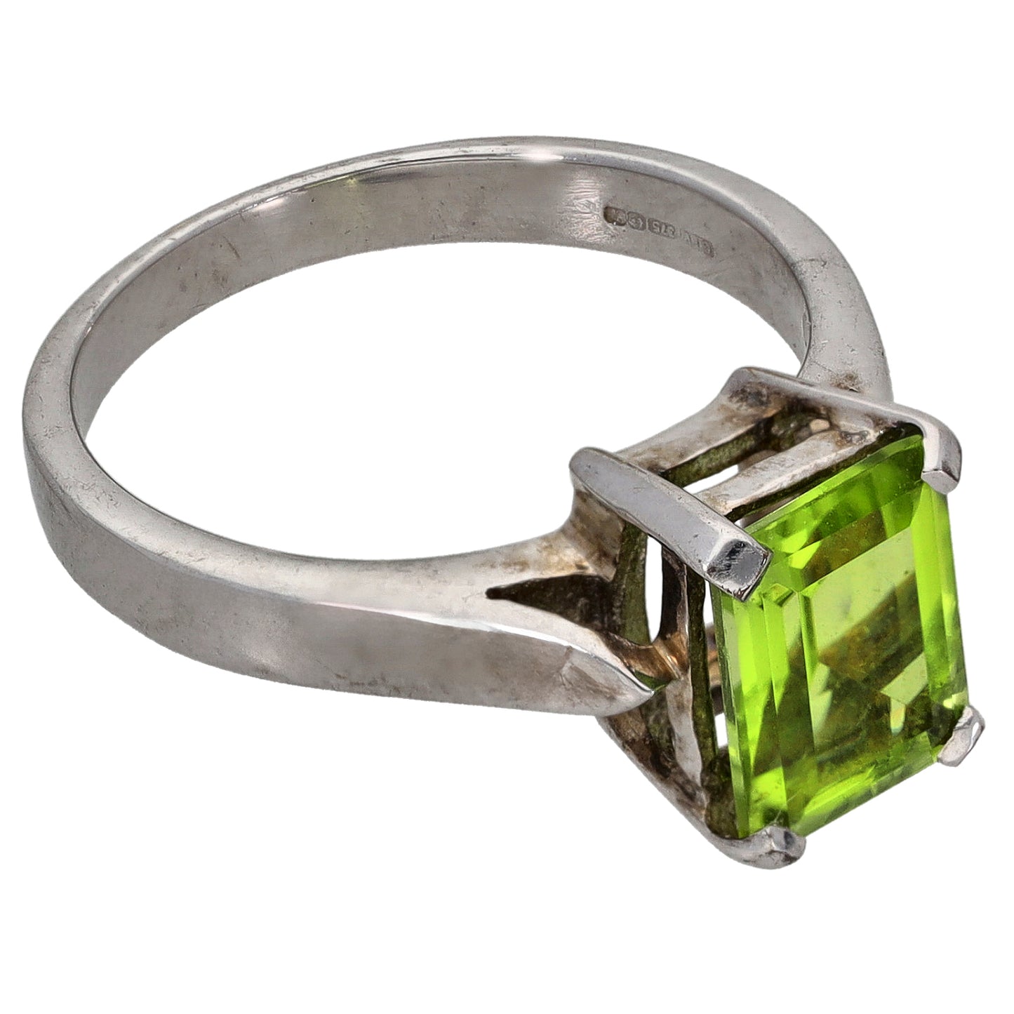 9ct White Gold Peridot Single Stone Ring Size N
