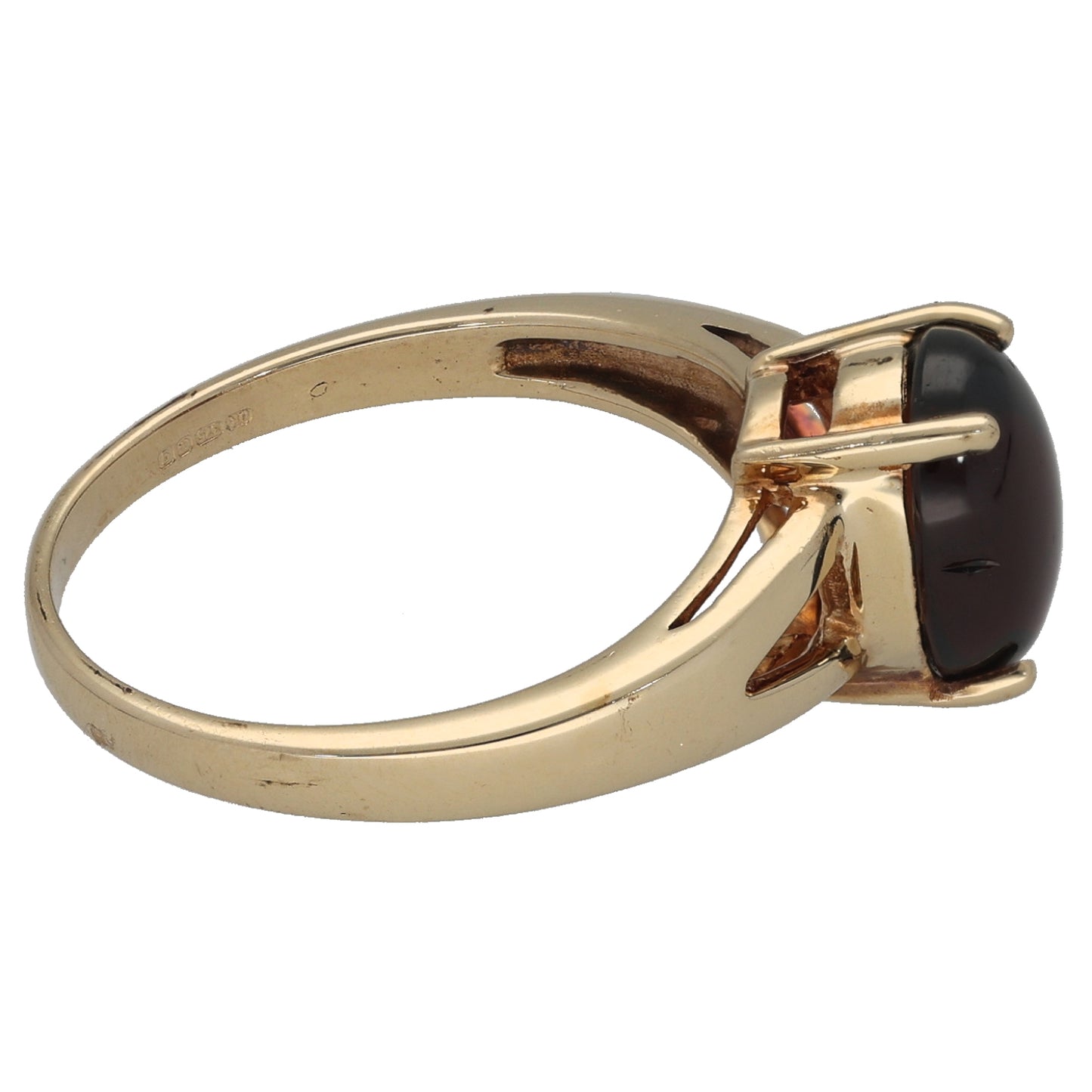 9ct Gold Garnet Single Stone Ring Size N