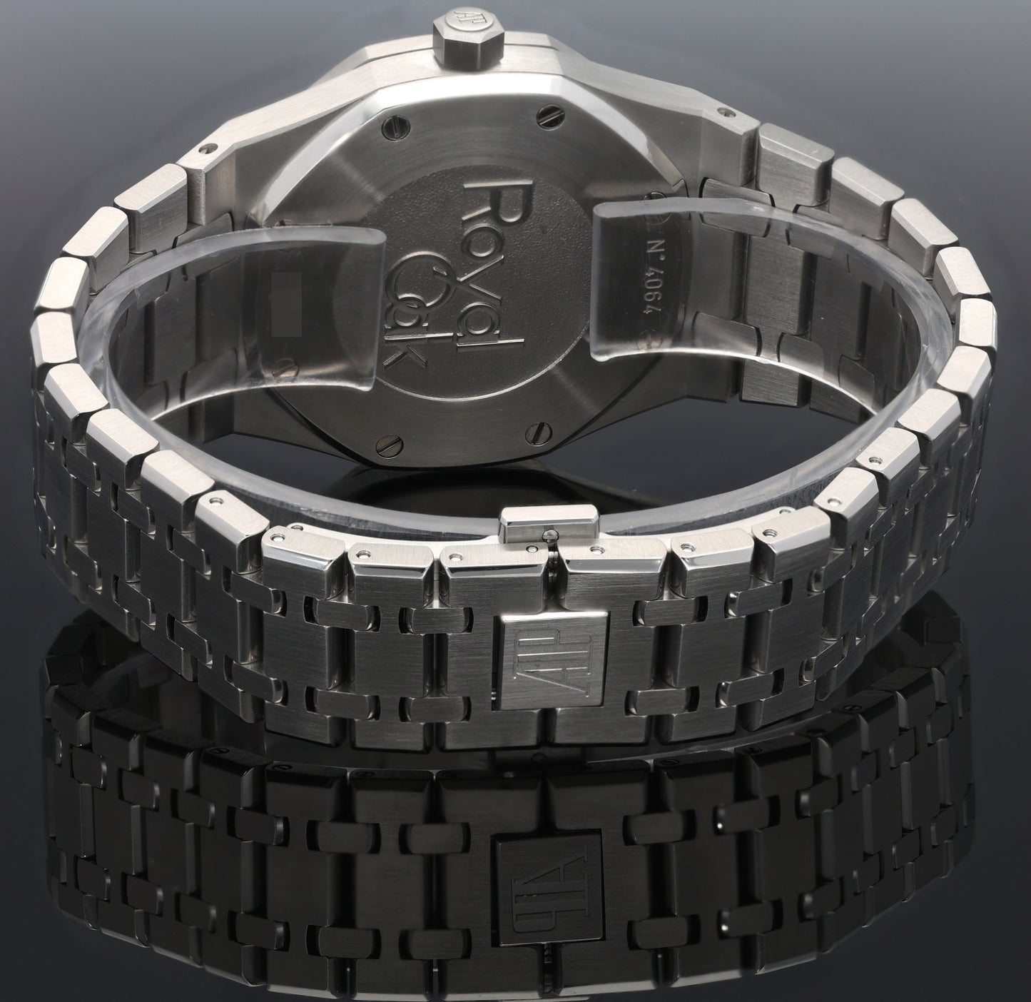 Audemars Piguet Royal Oak 26120ST.OO.1220ST.01 39mm Stainless Steel Watch