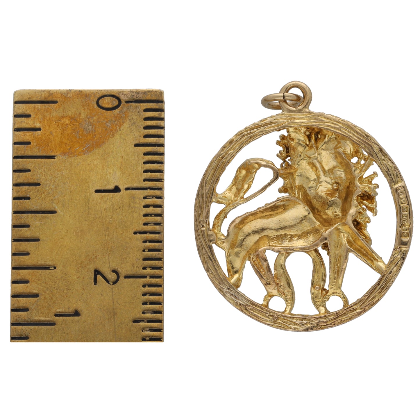 9ct Gold Lion Pendant