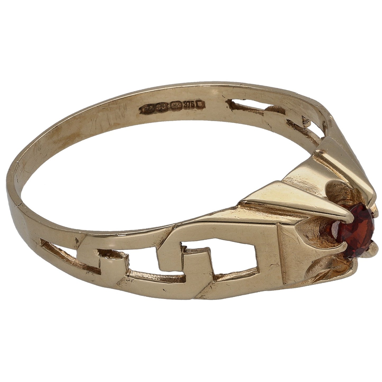9ct Gold Garnet Single Stone Ring Size W